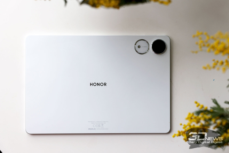 Планшет Huawei MatePad 12 X с 12-дюймовым дисплеем PaperMatte стал доступен для предзаказа в России
